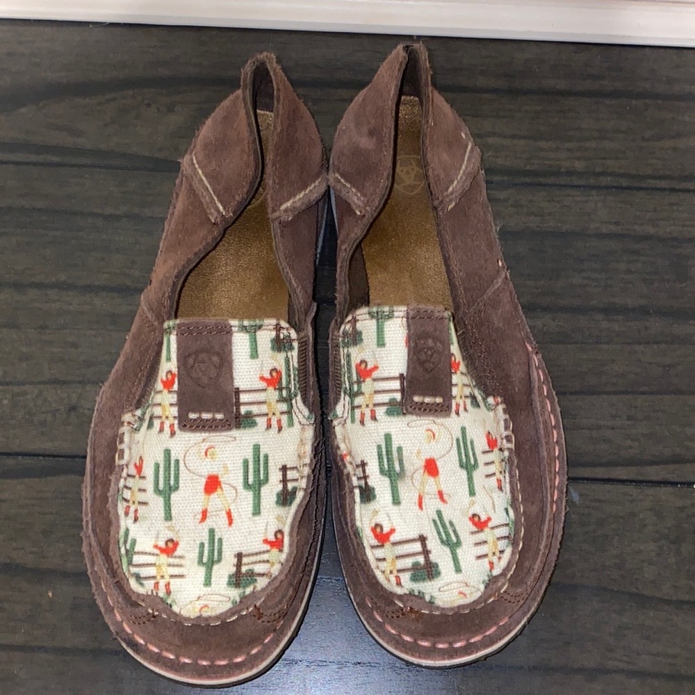 Ariat Women's brown Cactus Roper Cruiser